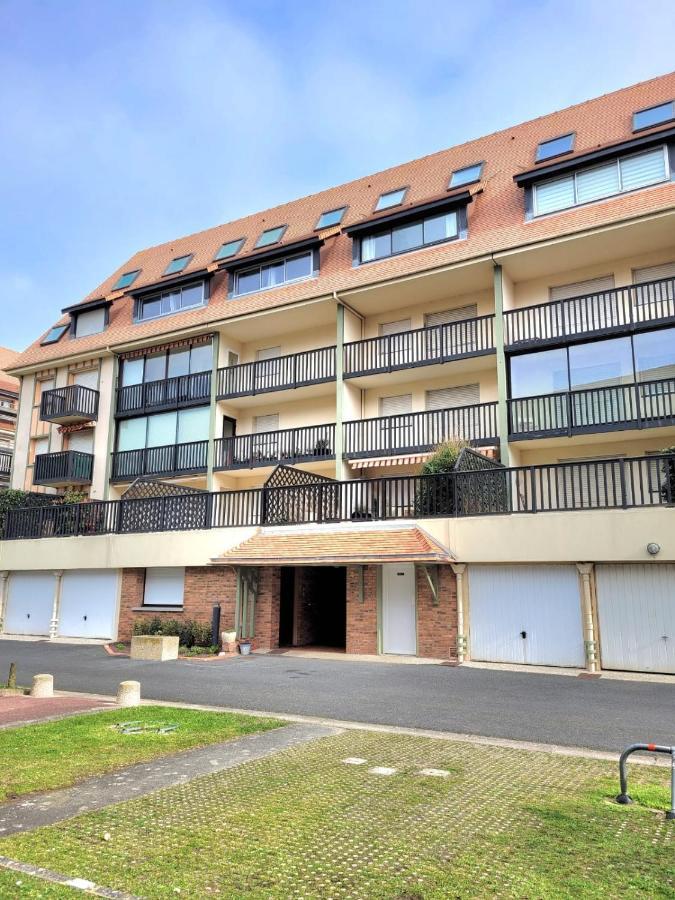 "Mon Evidence!" Magnifique Appartement Vue Mer Et Acces Direct A La Plage วิลเลร์-ซูร์-แมร์ ภายนอก รูปภาพ