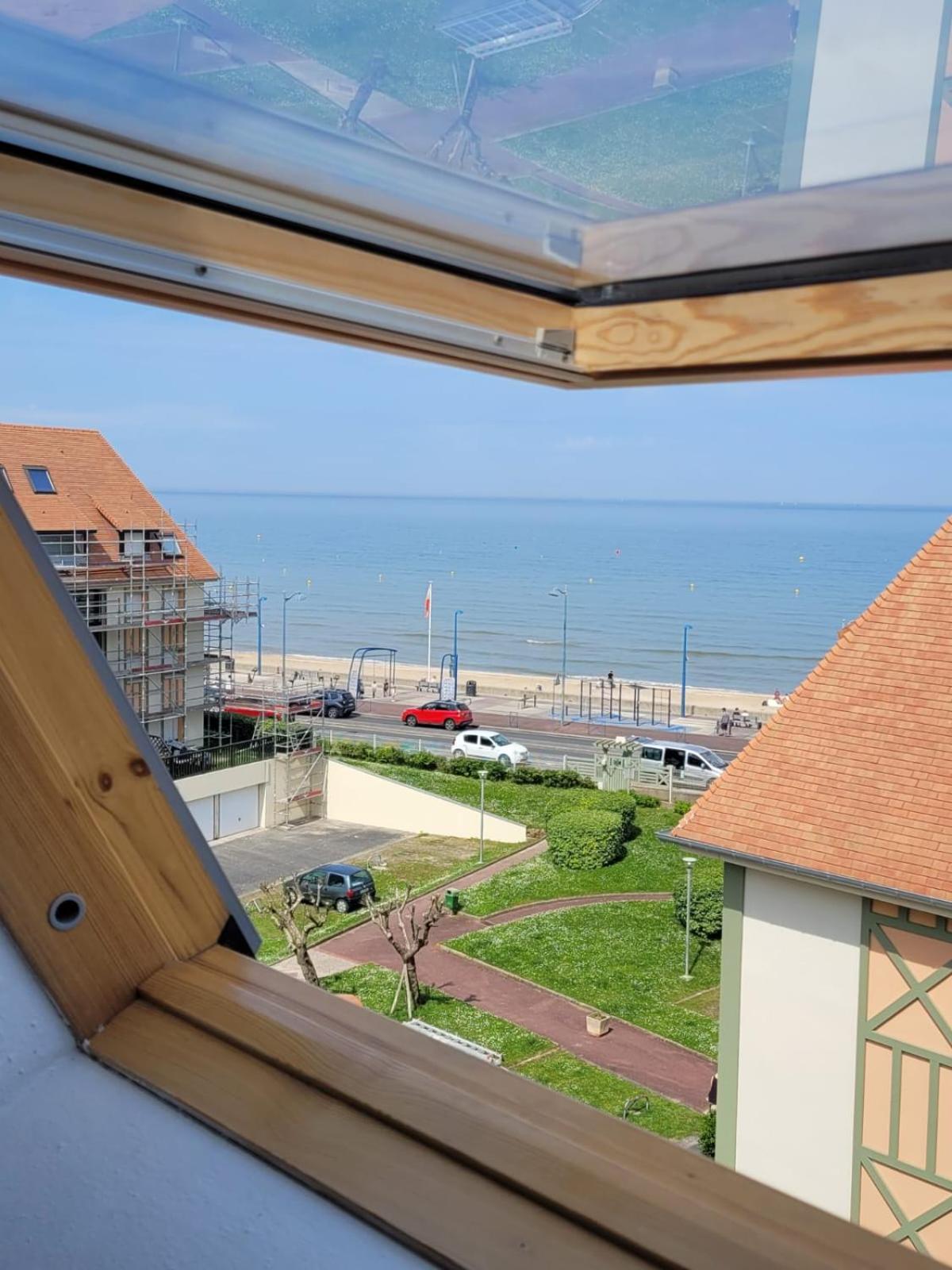 "Mon Evidence!" Magnifique Appartement Vue Mer Et Acces Direct A La Plage วิลเลร์-ซูร์-แมร์ ภายนอก รูปภาพ